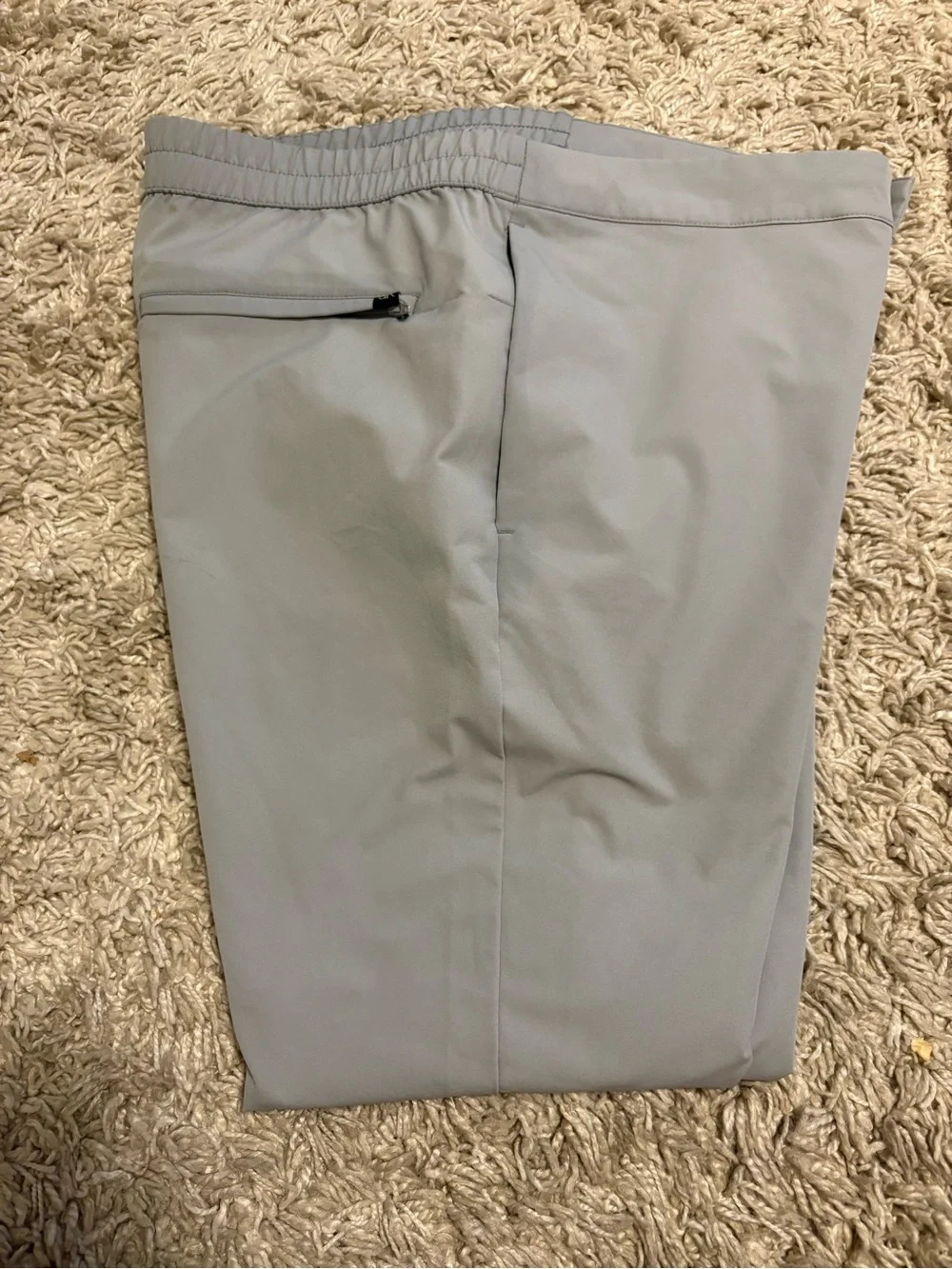 Banana Republic Light Gray Men's Casual Jogger Pants, 34” waist, EUC